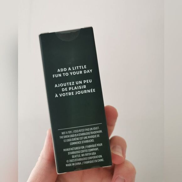 New Starbucks iridescent keychain - Picture 2 of 4